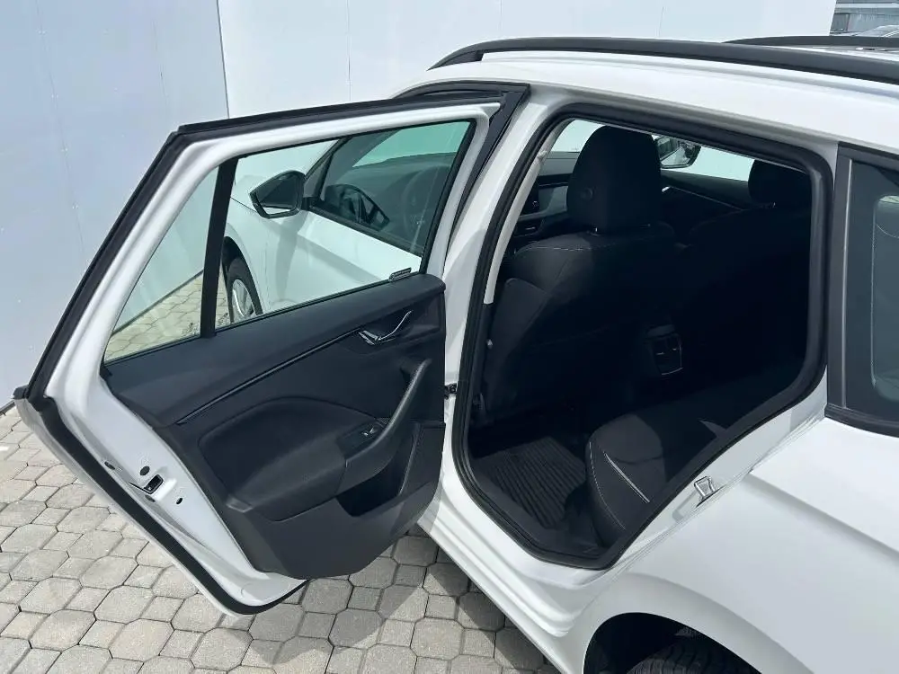 Škoda Kamiq Selection 6MP 1,0TSI / 85kW