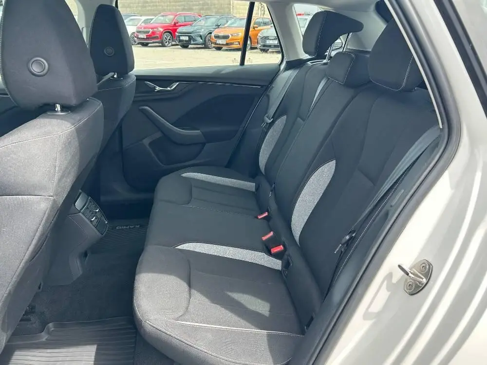 Škoda Kamiq Selection 6MP 1,0TSI / 85kW
