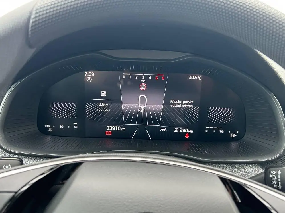 Škoda Kamiq Selection 6MP 1,0TSI / 85kW
