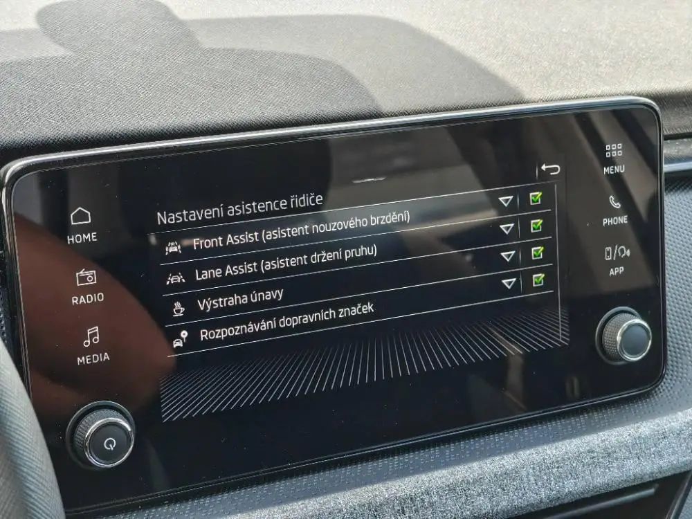 Škoda Kamiq Selection 6MP 1,0TSI / 85kW