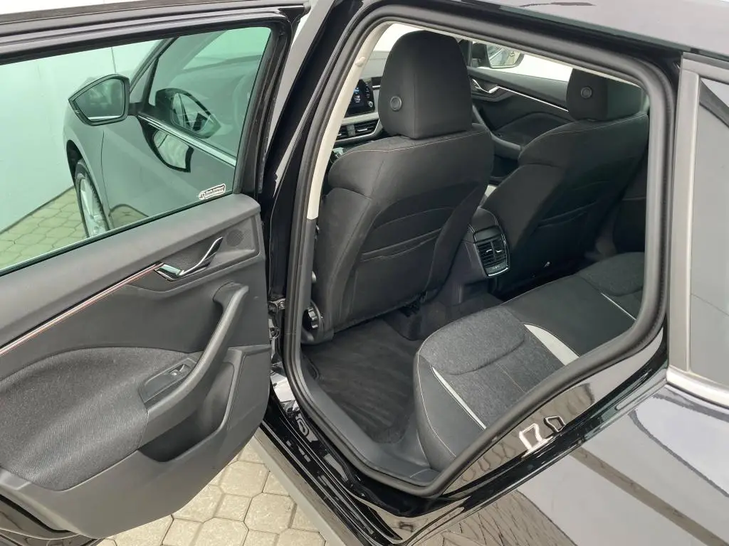 Škoda Kamiq Top Selection 7DSG 1,0TSI / 85kW