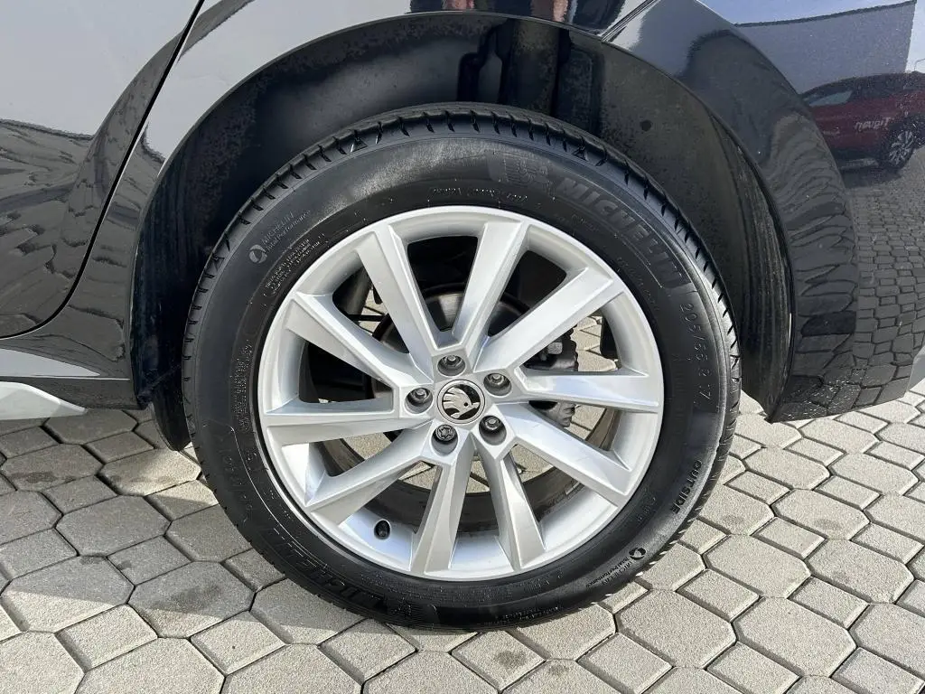 Škoda Kamiq Top Selection 7DSG 1,0TSI / 85kW