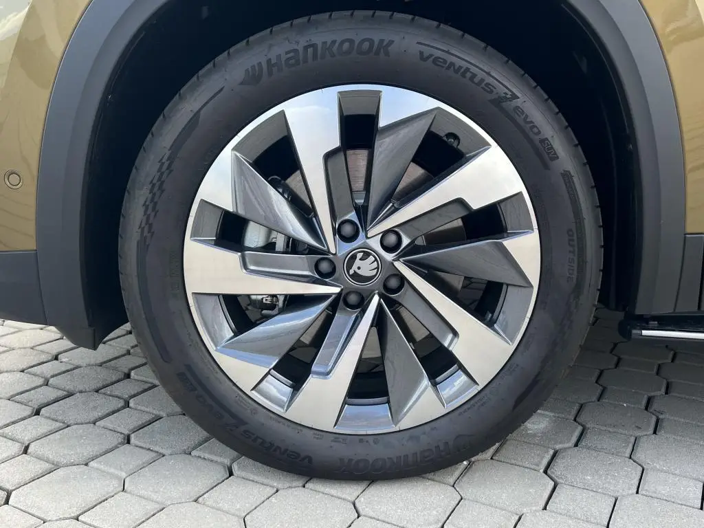 Škoda Kamiq Top Selection 7DSG 1,0TSI / 85kW
