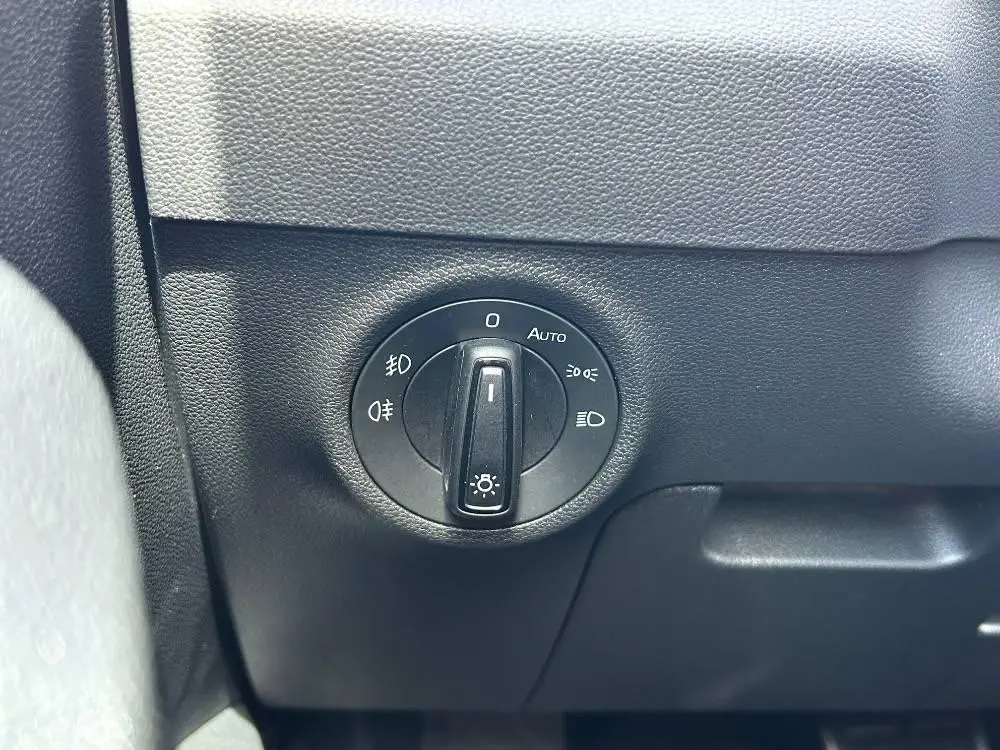 Škoda Karoq 2,0TSI 140kW Sportline 7DSG 4x4 2,0 TSI / 140kW
