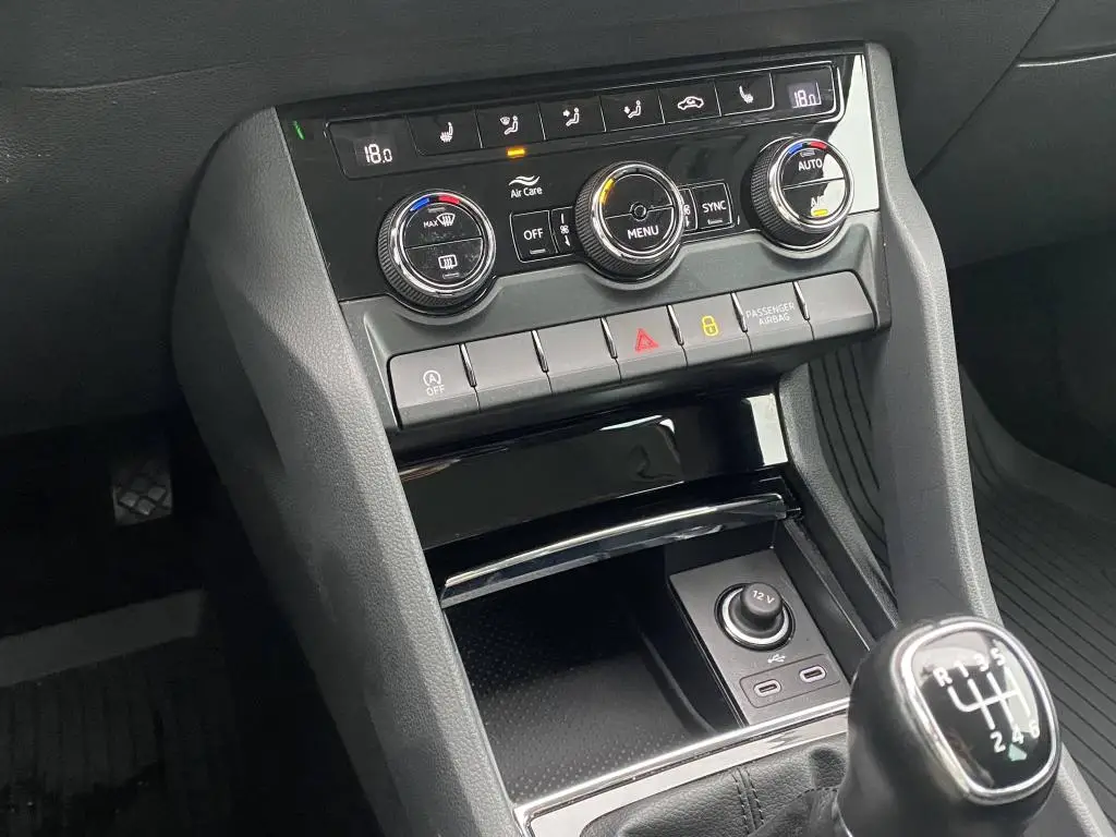 Škoda Karoq Ambition 1,5TSI / 110kW