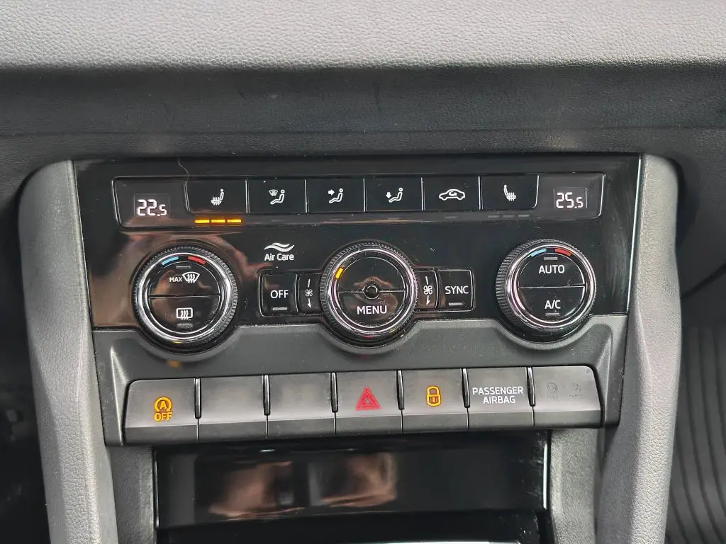 Škoda Karoq Ambition DSG 1,5TSI / 110kW