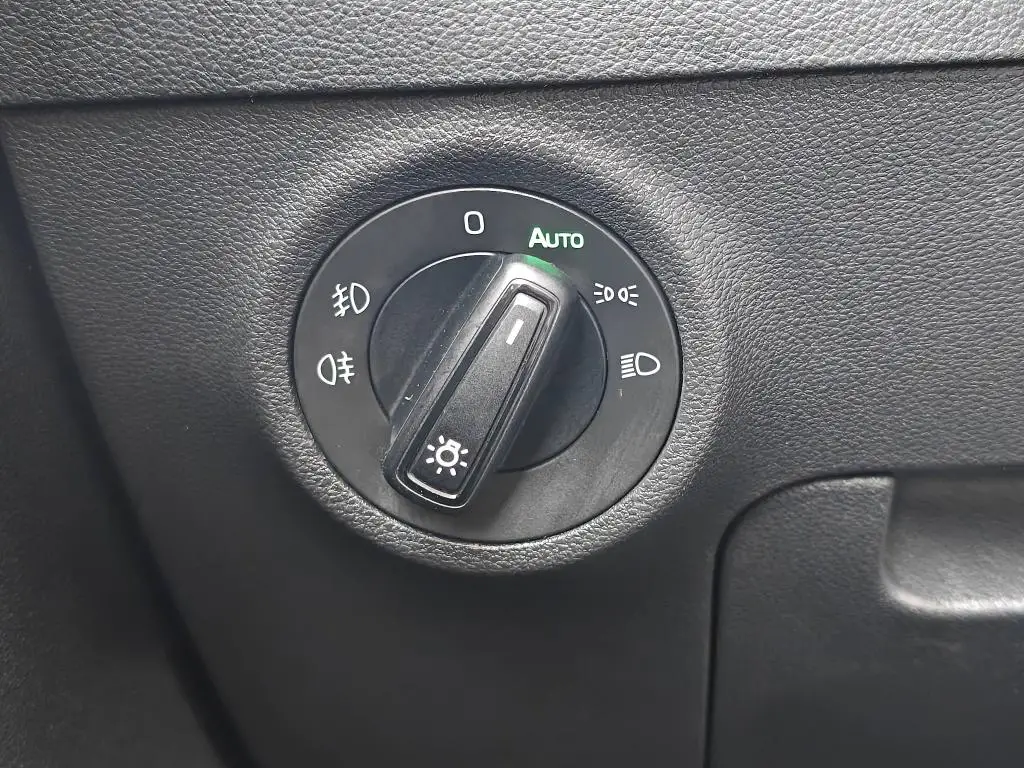 Škoda Karoq Ambition DSG 1,5TSI / 110kW