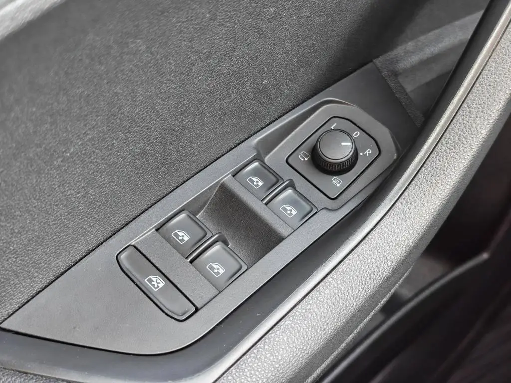 Škoda Karoq Ambition DSG 1,5TSI / 110kW