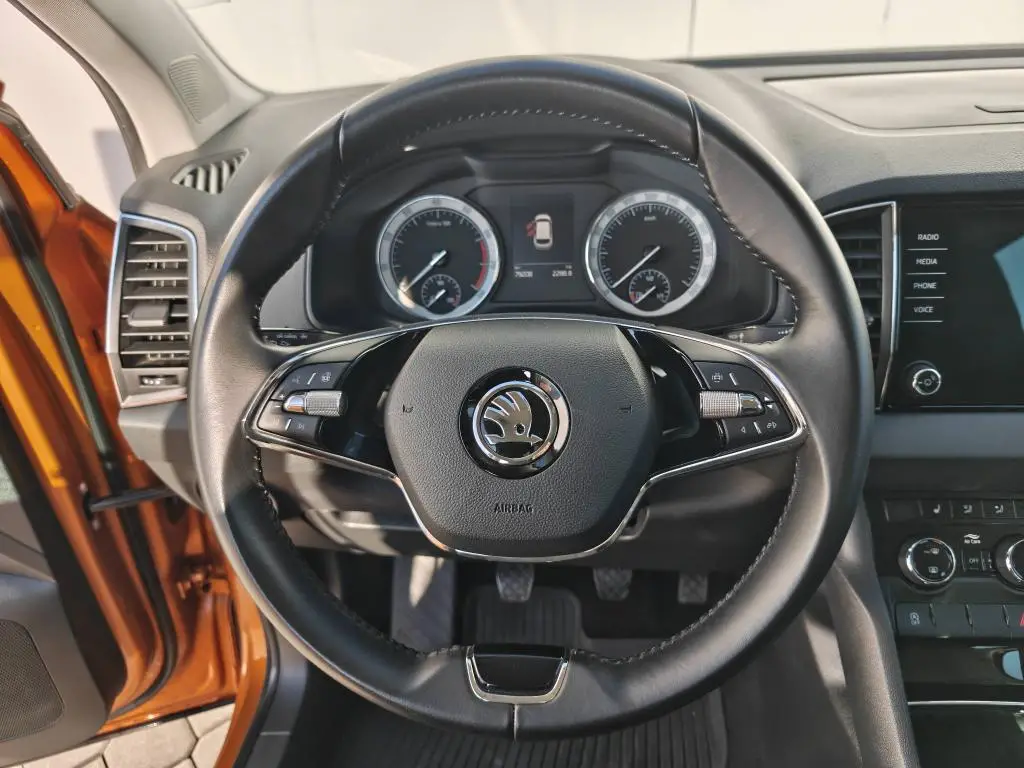 Škoda Karoq FRESH 6MP 1,5TSI / 110kW