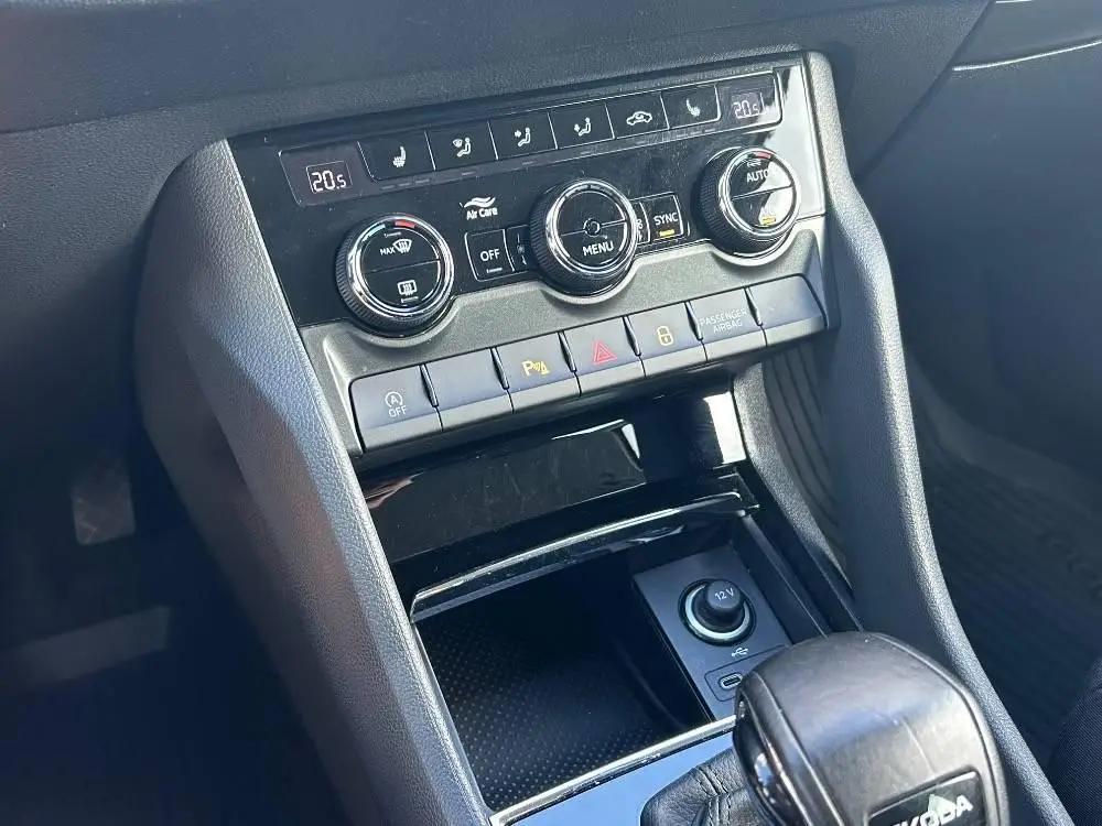 Škoda Karoq Fresh 7DSG 1,5TSI / 110kW