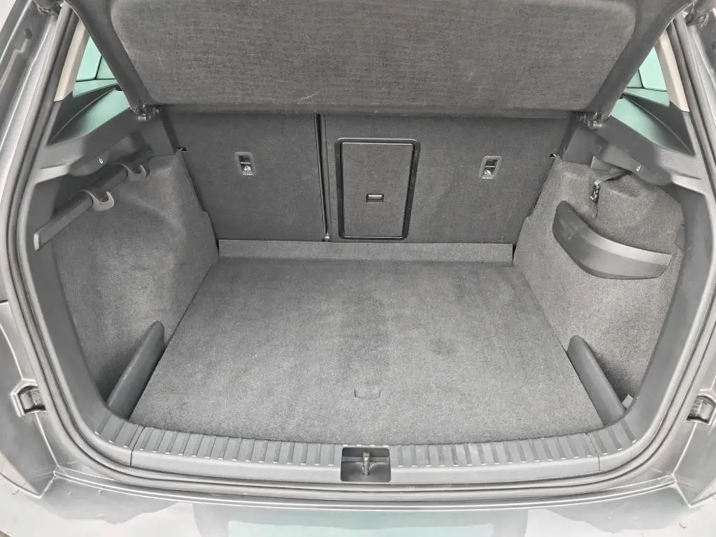 Škoda Karoq Fresh 7DSG 1,5TSI / 110kW