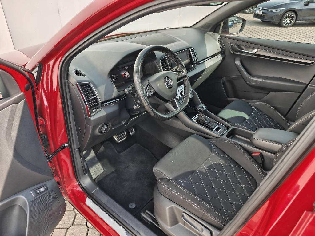 Škoda Karoq 2,0TSI 140kW Sportline 7DSG 4x4 2,0 TSI / 140kW