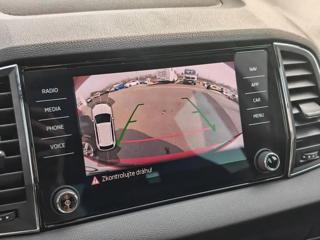 Škoda Karoq Karoq 2,0TSI 140kW Sportline 7DSG 4x4 2,0 TSI / 140kW