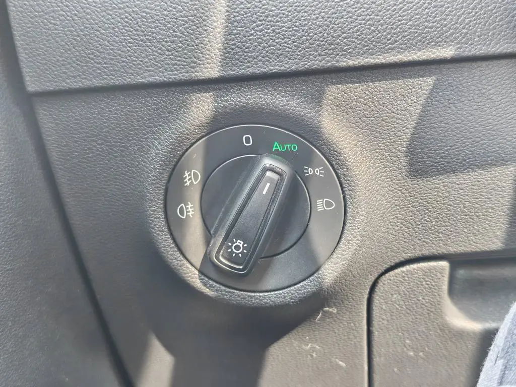 Škoda Karoq Karoq 2,0TSI 140kW Sportline 7DSG 4x4 2,0 TSI / 140kW