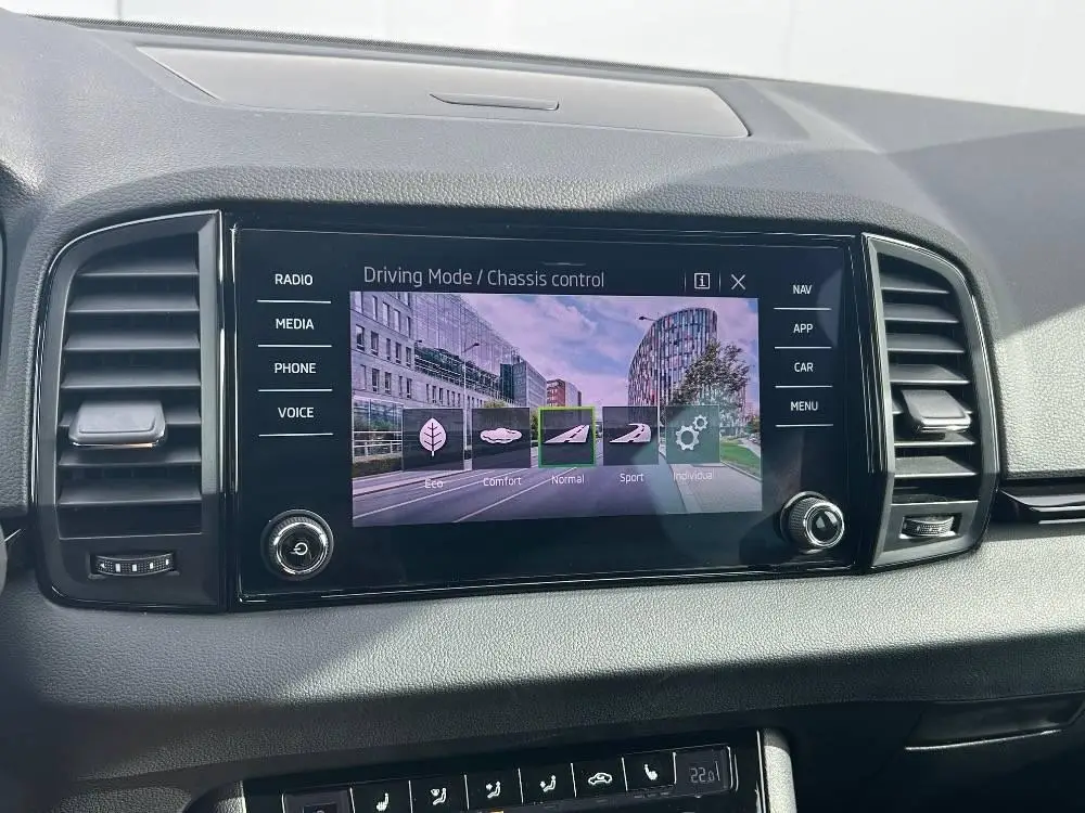 Škoda Karoq Sportline 7DSG 1,5TSI / 110kW