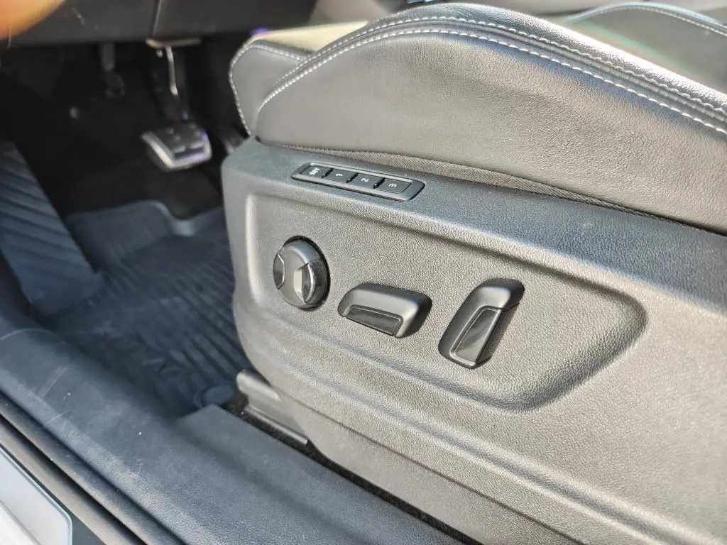 Škoda Kodiaq Sportline DSG 4x4 2,0TDI / 110kW