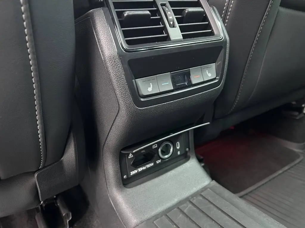 Škoda Kodiaq Sportline DSG 4x4 2,0TDI / 110kW