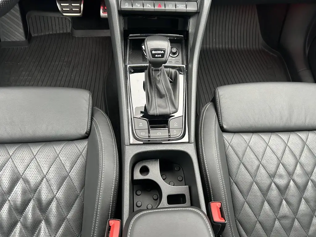 Škoda Kodiaq Sportline DSG 4x4 2,0TDI / 110kW