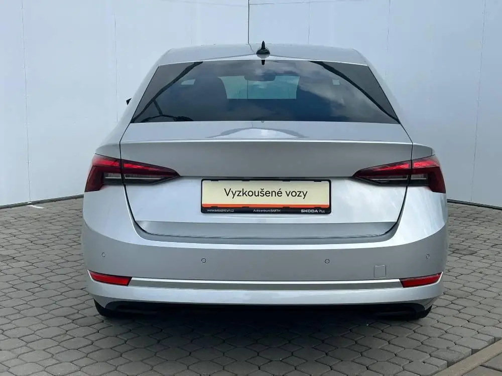 Škoda Octavia Ambition 7DSG 2,0TDI / 85kW