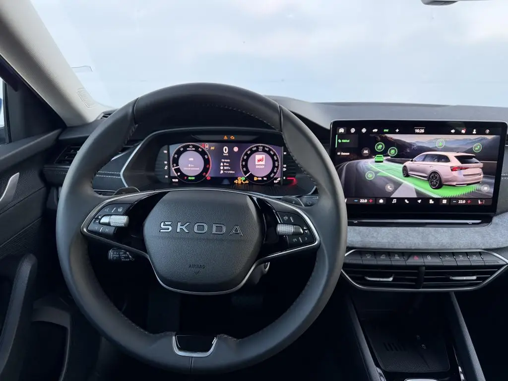 Škoda Octavia Combi 130 let Premium 7DSG 1,5TSI / 110kW