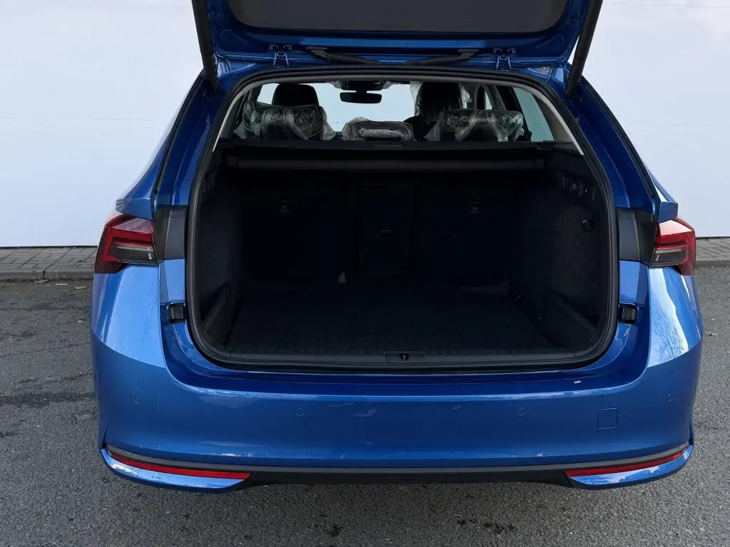 Škoda Octavia Combi 130 let Premium 7DSG 1,5TSI / 110kW