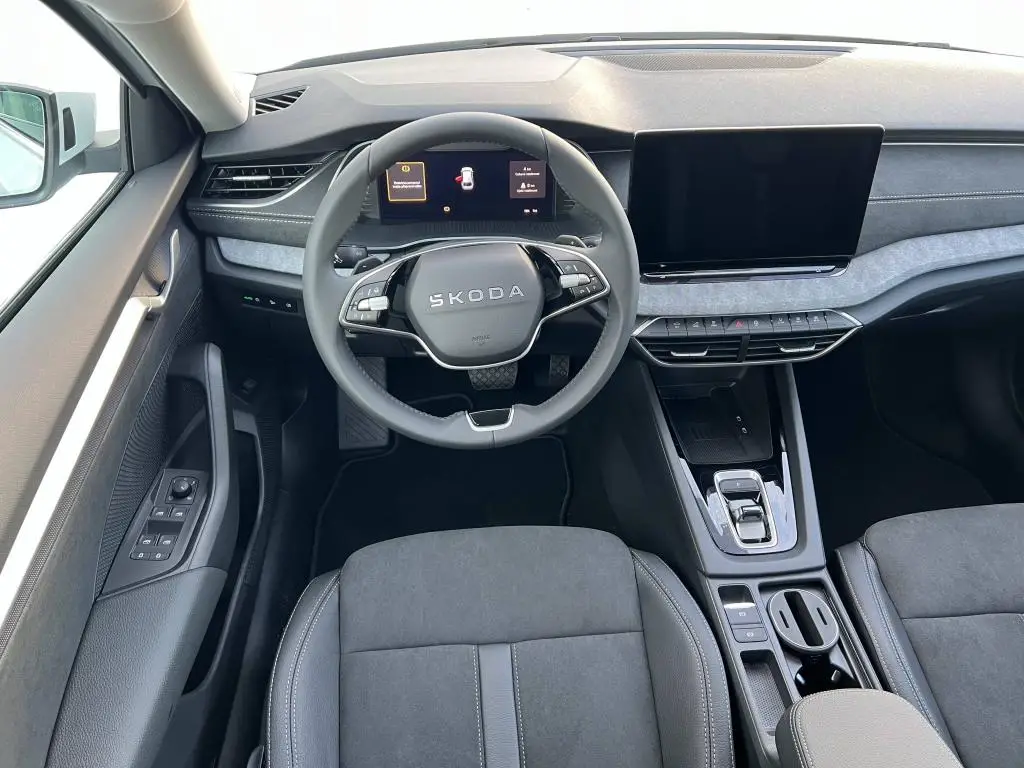 Škoda Octavia Combi 130 let Premium 7DSG 1,5TSI / 110kW