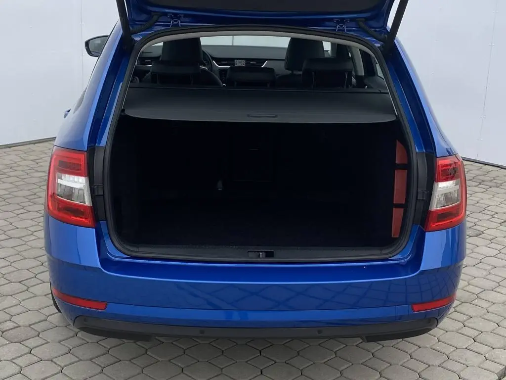 Škoda Octavia Combi Ambition 2.0 TDI / 110 kW DSG  / 110kW
