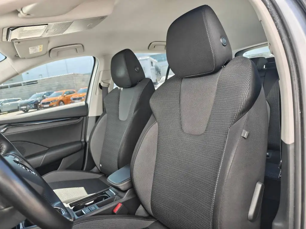 Škoda Octavia Combi Ambition 6MP 2,0TDI / 85kW