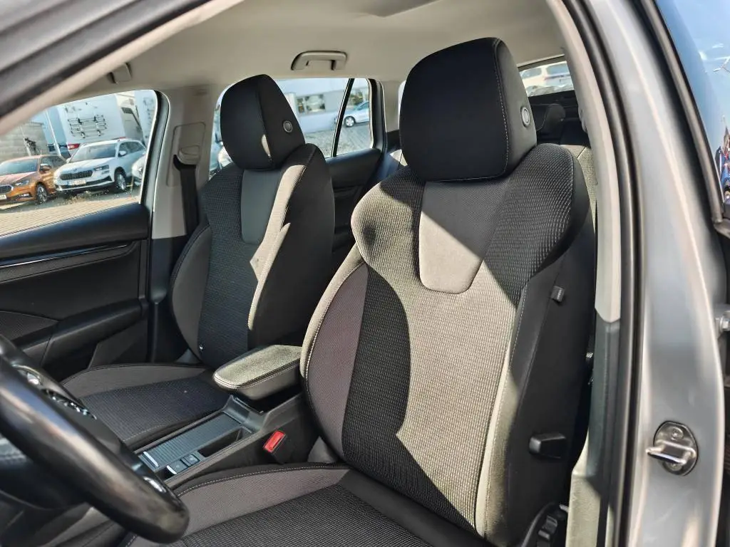 Škoda Octavia Combi Ambition 6MP 2,0TDI / 85kW
