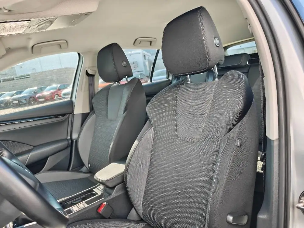 Škoda Octavia Combi Ambition 6MP 2,0TDI / 85kW