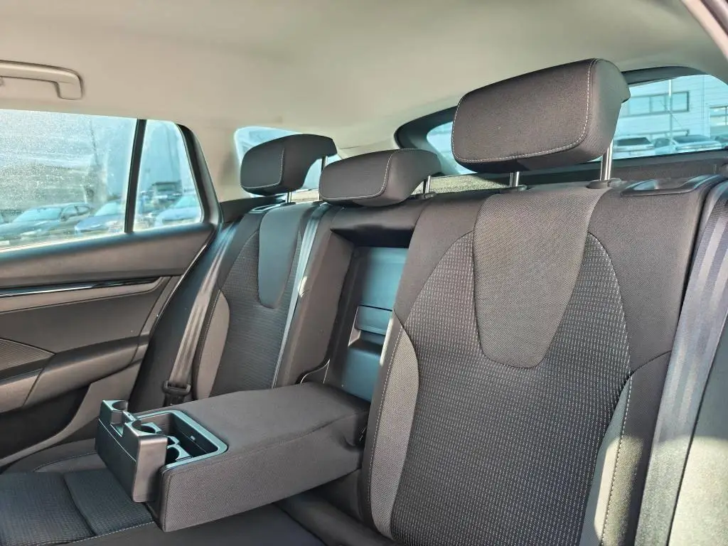 Škoda Octavia Combi Ambition 6MP 2,0TDI / 85kW
