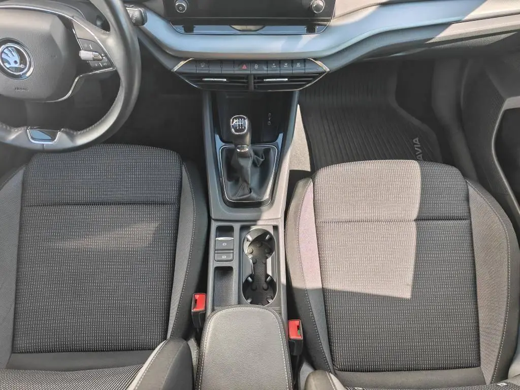 Škoda Octavia Combi Ambition 6MP 2,0TDI / 85kW
