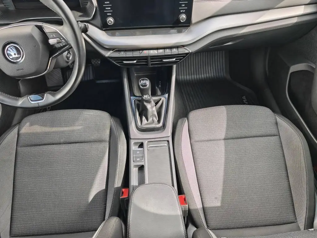 Škoda Octavia Combi Ambition 6MP 2,0TDI / 85kW