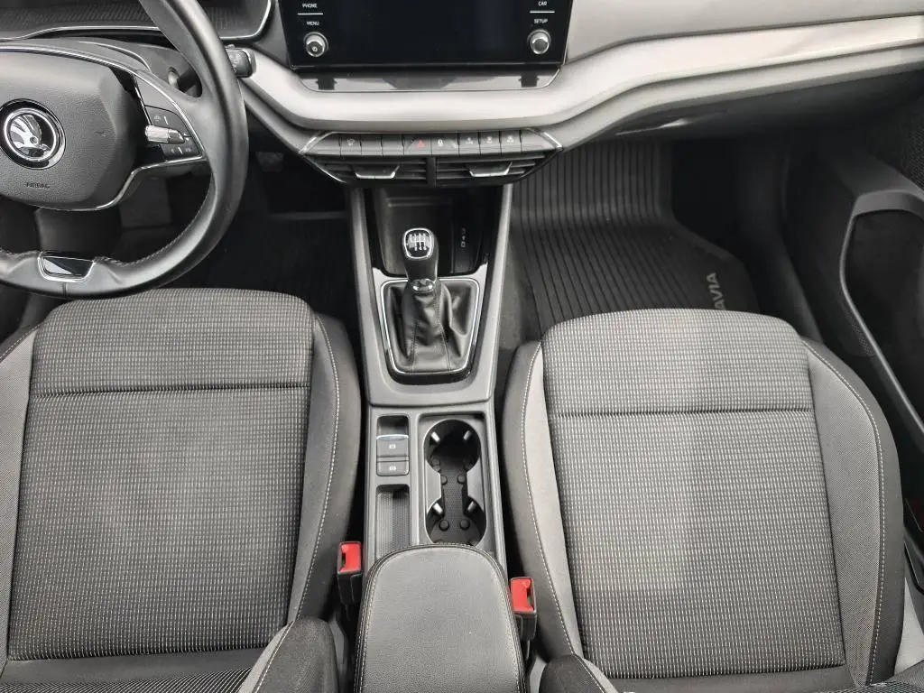 Škoda Octavia Combi Ambition 6MP 2,0TDI / 85kW