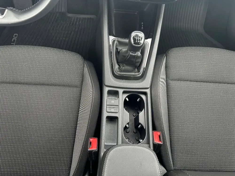 Škoda Octavia Combi Ambition 6MP 2,0TDI / 85kW