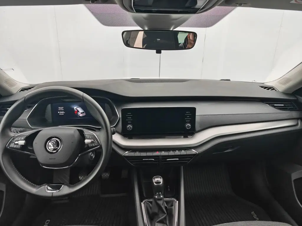 Škoda Octavia Combi Ambition 6MP 2,0TDI / 85kW