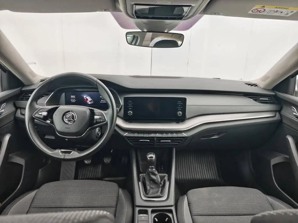 Škoda Octavia Combi Ambition 6MP 2,0TDI / 85kW