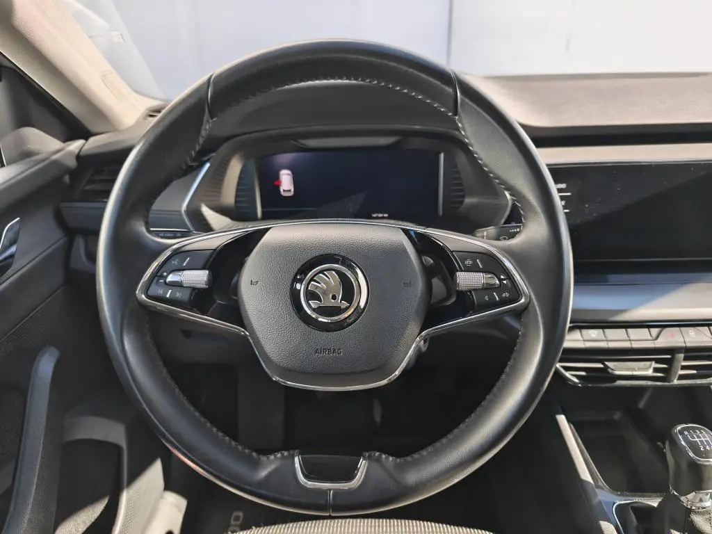 Škoda Octavia Combi Ambition 6MP 2,0TDI / 85kW