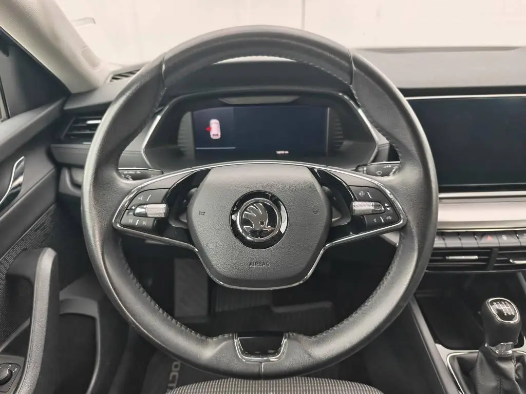 Škoda Octavia Combi Ambition 6MP 2,0TDI / 85kW