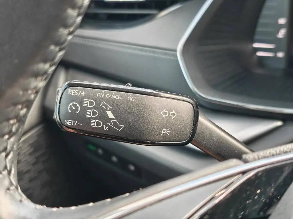 Škoda Octavia Combi Ambition 6MP 2,0TDI / 85kW