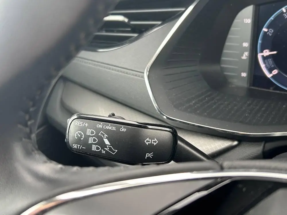 Škoda Octavia Combi Ambition 6MP 2,0TDI / 85kW