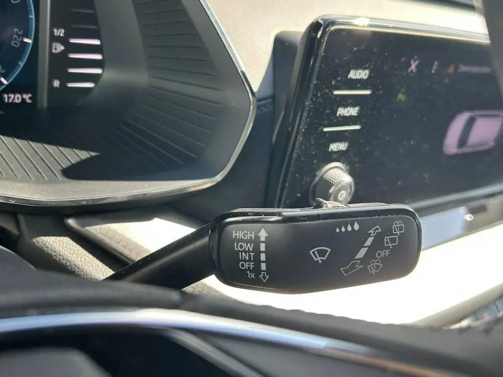 Škoda Octavia Combi Ambition 6MP 2,0TDI / 85kW