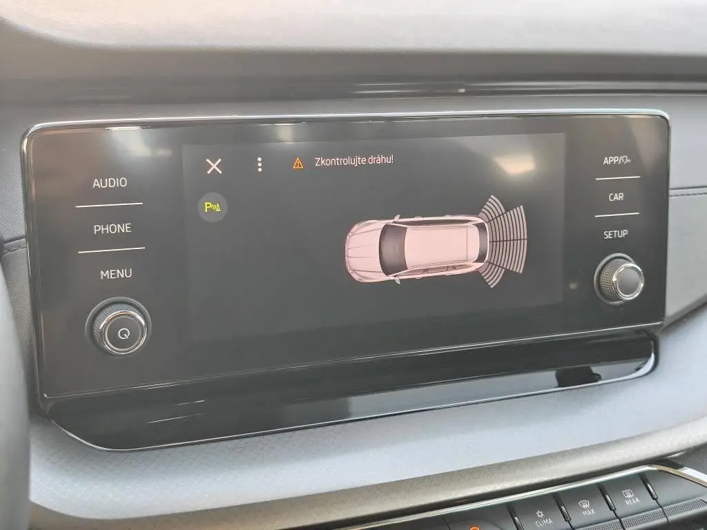 Škoda Octavia Combi Ambition 6MP 2,0TDI / 85kW