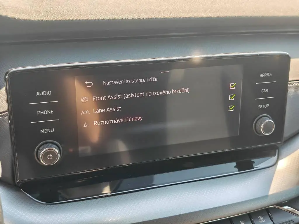 Škoda Octavia Combi Ambition 6MP 2,0TDI / 85kW