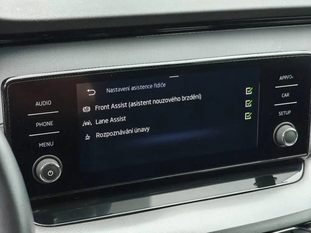 Škoda Octavia Combi Ambition 6MP 2,0TDI / 85kW