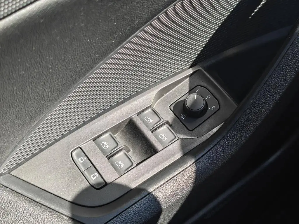 Škoda Octavia Combi Ambition 6MP 2,0TDI / 85kW