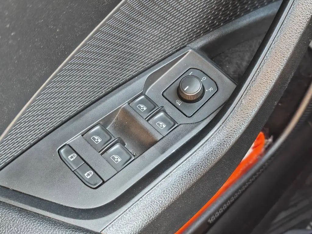 Škoda Octavia Combi Ambition 6MP 2,0TDI / 85kW