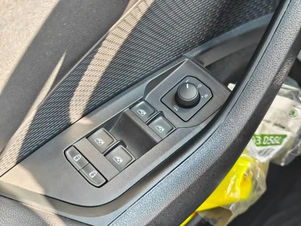 Škoda Octavia Combi Ambition 6MP 2,0TDI / 85kW