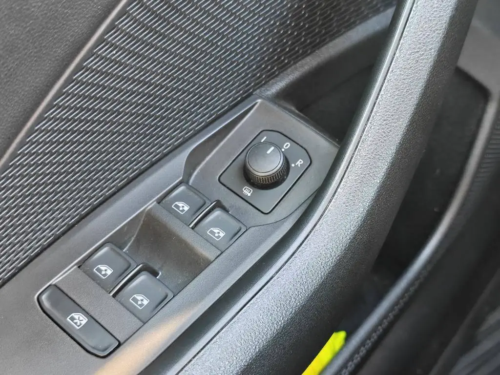Škoda Octavia Combi Ambition 6MP 2,0TDI / 85kW