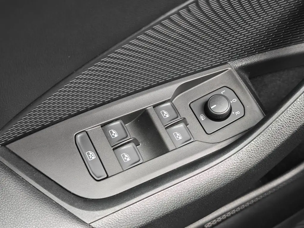 Škoda Octavia Combi Ambition 6MP 2,0TDI / 85kW